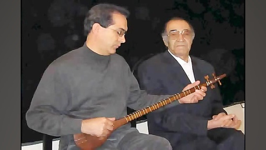 آواز وطن