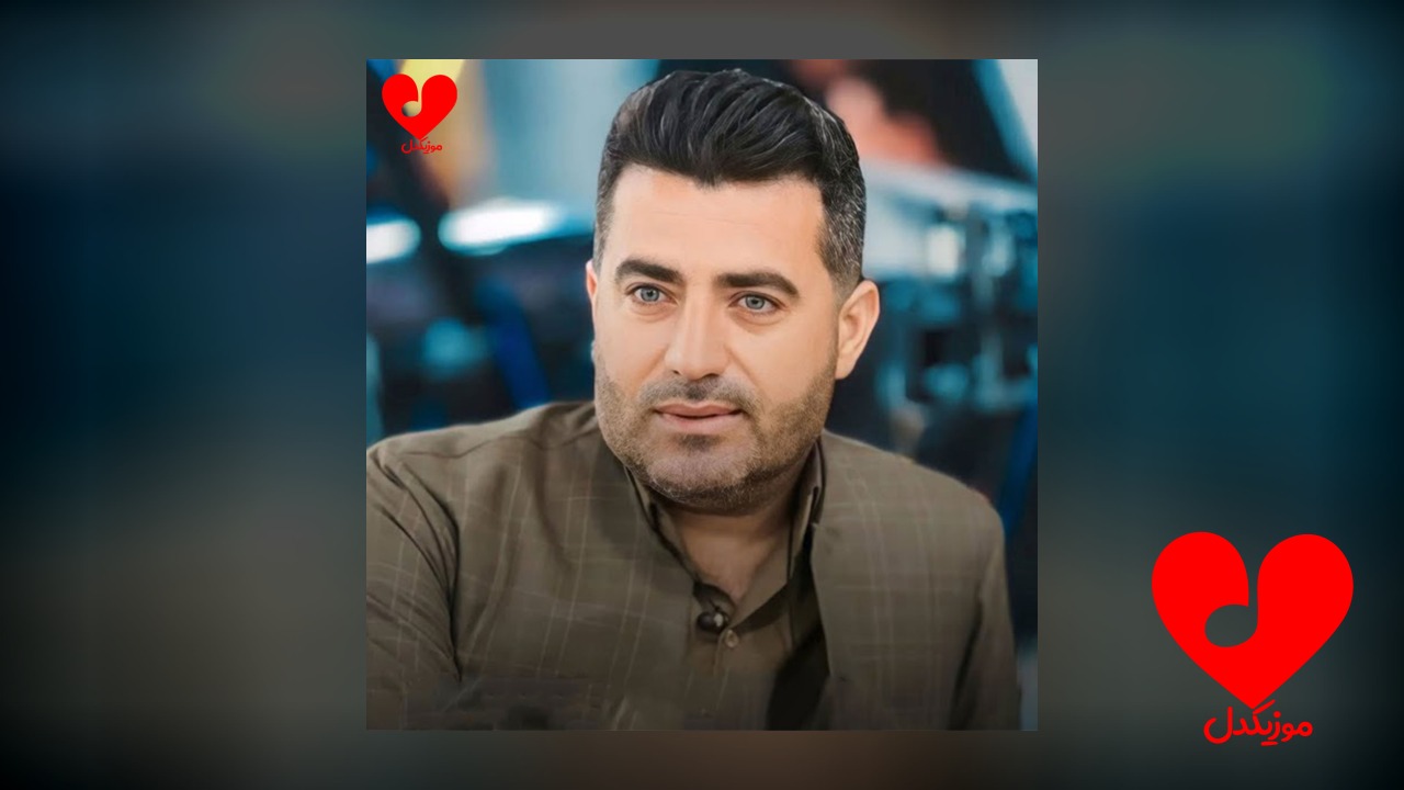 آیت احمدنژاد وا نابه